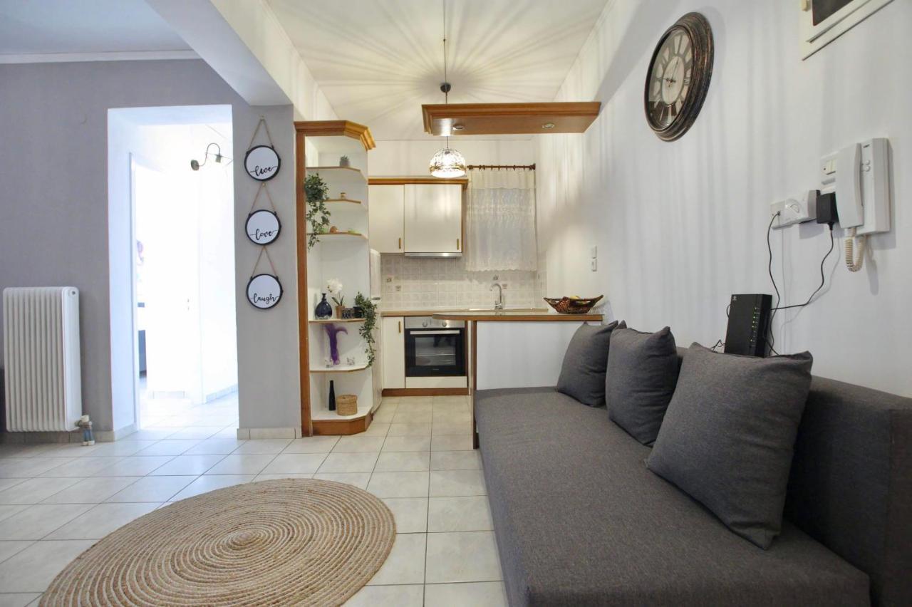 Angelina'S Boutique Suite In Nafplio City Exterior foto